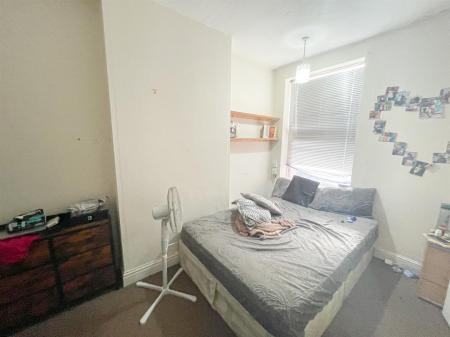 2 bedroom Terraced House for sale in Gaul Street, Leicester