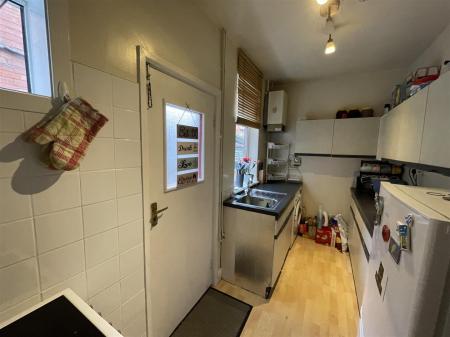 2 bedroom Terraced House for sale in Oxford Road, Leicester