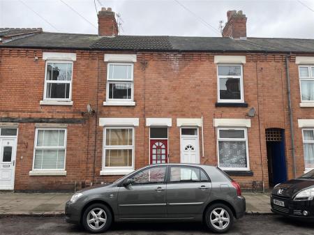 2 bedroom Terraced House for sale in Oxford Road, Leicester