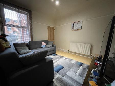 2 bedroom Terraced House for sale in Oxford Road, Leicester