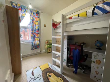 2 bedroom Terraced House for sale in Oxford Road, Leicester