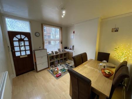 2 bedroom Terraced House for sale in Oxford Road, Leicester