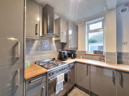 3 bedroom Property to let in Belmont Street, Leicester