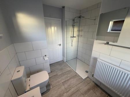 3 bedroom Property to let in Gayhurst Close, Leicester