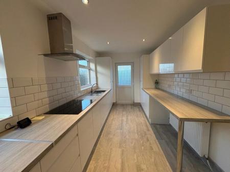 3 bedroom Property to let in Gayhurst Close, Leicester
