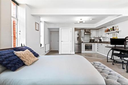 1 bedroom Flat for sale in 21 Wheatsheaf Court, Leicester