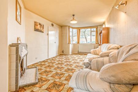 4 bedroom Semi-detached house for sale in Breedon Avenue, Wigston