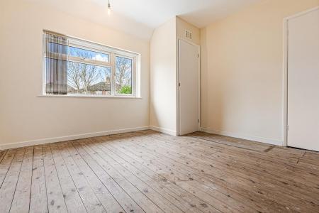 4 bedroom Semi-detached house for sale in Breedon Avenue, Wigston