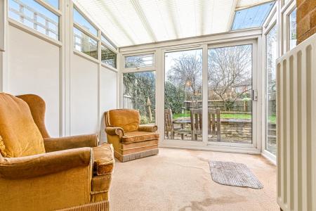 4 bedroom Semi-detached house for sale in Breedon Avenue, Wigston