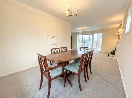 2 bedroom Apartment for sale in Dukes Drive, Leicester