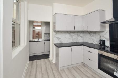 4 bedroom Terraced House for sale in Seedley Park Rd, Salford, M6