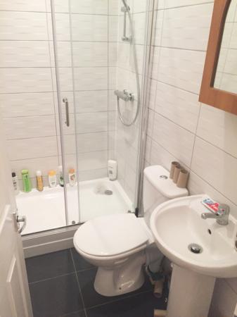 7 bedroom Terraced House to let in HOUSE SHARE Whitby Road, Fallowfield, Manchester, M14