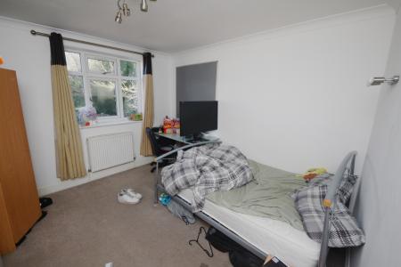 1 bedroom End of terrace house to let in Houseshare Kingswood Road, Fallowfield, Manchester, M14
