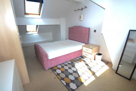 1 bedroom Terraced House to let in HouseShare Kingswood Road, Fallowfield, Manchester, M14