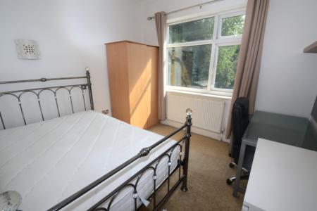 1 bedroom Terraced House to let in HouseShare Kingswood Road, Fallowfield, Manchester, M14