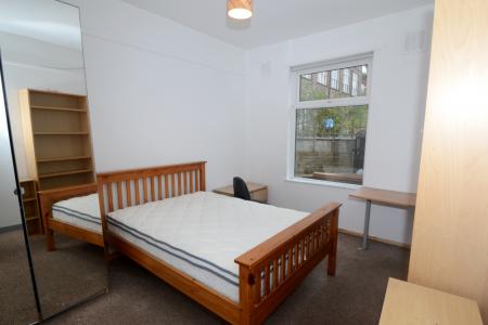 1 bedroom Semi-detached house to let in HouseShare Upper Lloyd Street, Rusholme, Manchester, M14