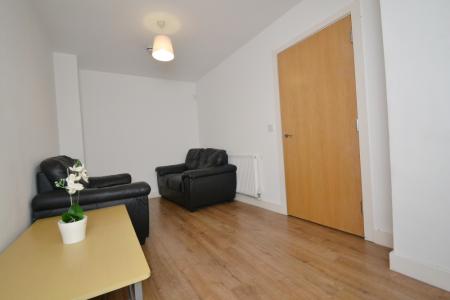 5 bedroom Terraced House to let in Plymouth View, Ardwick, Manchester, M13
