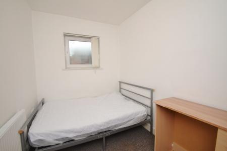 5 bedroom Terraced House to let in Plymouth View, Ardwick, Manchester, M13