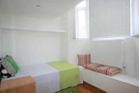 7 bedroom Detached house to let in Brailsford Road, Fallowfield, Manchester, M14