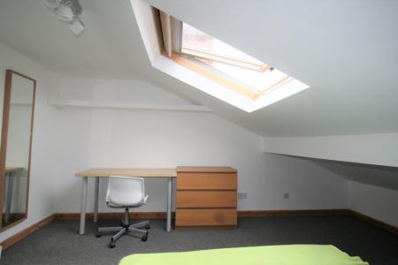 8 bedroom Terraced House to let in Davenport Avenue, Withington, Manchester, M20
