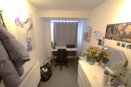 8 bedroom Terraced House to let in Davenport Avenue, Withington, Manchester, M20