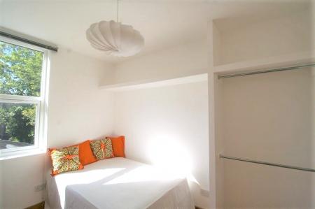 3 bedroom Flat to let in Old Lansdowne Road, West Didsbury, Manchester, M20