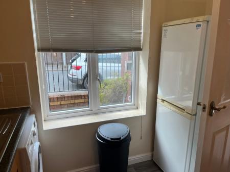 3 bedroom Terraced House to let in Yew Tree Road, Fallowfield, Manchester, M14
