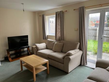 3 bedroom Terraced House to let in Yew Tree Road, Fallowfield, Manchester, M14