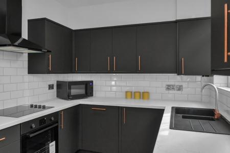 6 bedroom Terraced House to let in Bankfield Avenue, Victoria Park, Manchester, M13