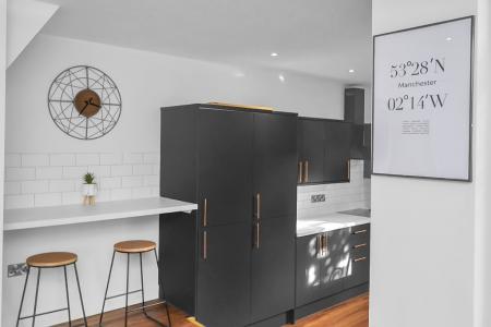 6 bedroom Terraced House to let in Bankfield Avenue, Victoria Park, Manchester, M13