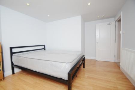 7 bedroom Semi-detached house to let in Burton Road, West Didsbury, Manchester, M20