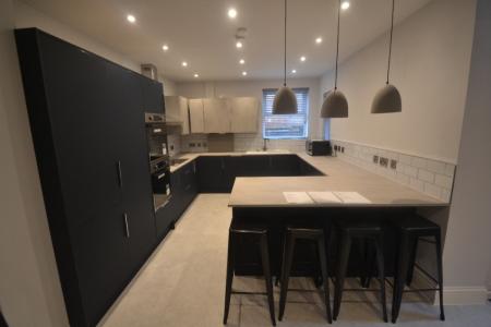 6 bedroom Terraced House to let in Edenhall Avenue, Levenshulme, Manchester, M19