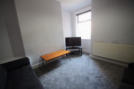 4 bedroom End of terrace house to let in Moseley Road, Fallowfield, Manchester, M14
