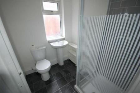 4 bedroom End of terrace house to let in Moseley Road, Fallowfield, Manchester, M14