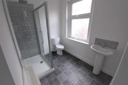 4 bedroom End of terrace house to let in Moseley Road, Fallowfield, Manchester, M14