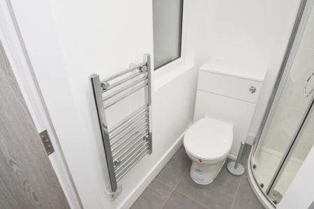 5 bedroom Flat to let in Ladybarn Lane, Fallowfield, Manchester, M14