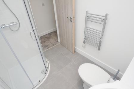 5 bedroom Flat to let in Ladybarn Lane, Fallowfield, Manchester, M14