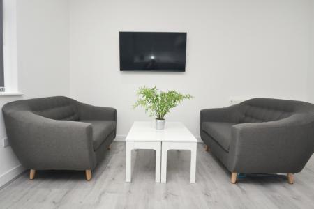 5 bedroom Flat to let in Ladybarn Lane, Fallowfield, Manchester, M14