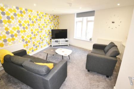 Wilmslow Road, Fallowfield, Manchester, M14