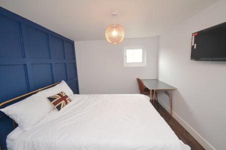 6 bedroom Terraced House to let in Filey Road, Fallowfield, Manchester, M14