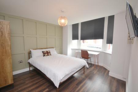 6 bedroom Terraced House to let in Filey Road, Fallowfield, Manchester, M14