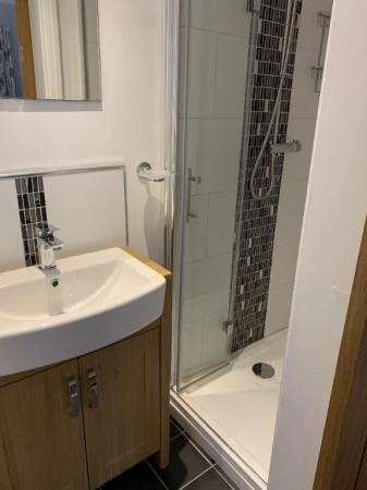 4 bedroom Flat to let in Veronica Road, Didsbury, Manchester, M20