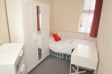 5 bedroom Terraced House to let in Brailsford Road, Fallowfield, Manchester, M14
