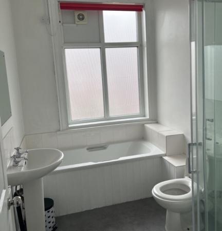 7 bedroom Semi-detached house to let in Argyle Avenue, Victoria Park, Manchester, M14