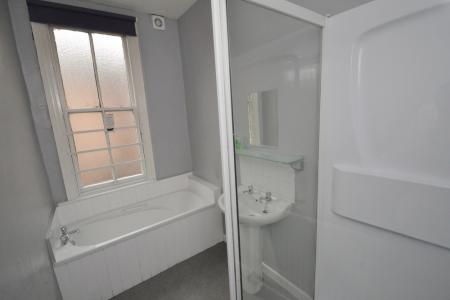6 bedroom Semi-detached house to let in Scarsdale Road, Victoria Park, Manchester, M14
