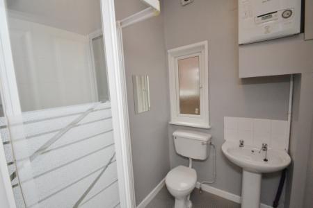 6 bedroom Semi-detached house to let in Scarsdale Road, Victoria Park, Manchester, M14