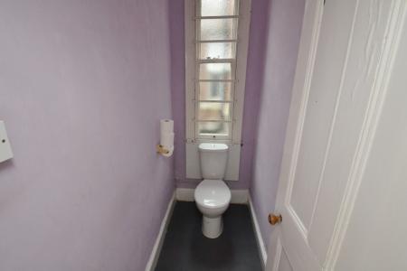 6 bedroom Semi-detached house to let in Scarsdale Road, Victoria Park, Manchester, M14