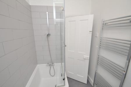 4 bedroom Terraced House to let in Kedleston Avenue, Manchester, M14