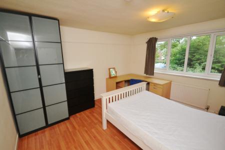 4 bedroom House to let in Wilbraham Road, Fallowfield, Manchester, M14