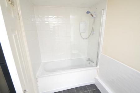 4 bedroom Terraced House to let in Milnthorpe Street, Salford, M6